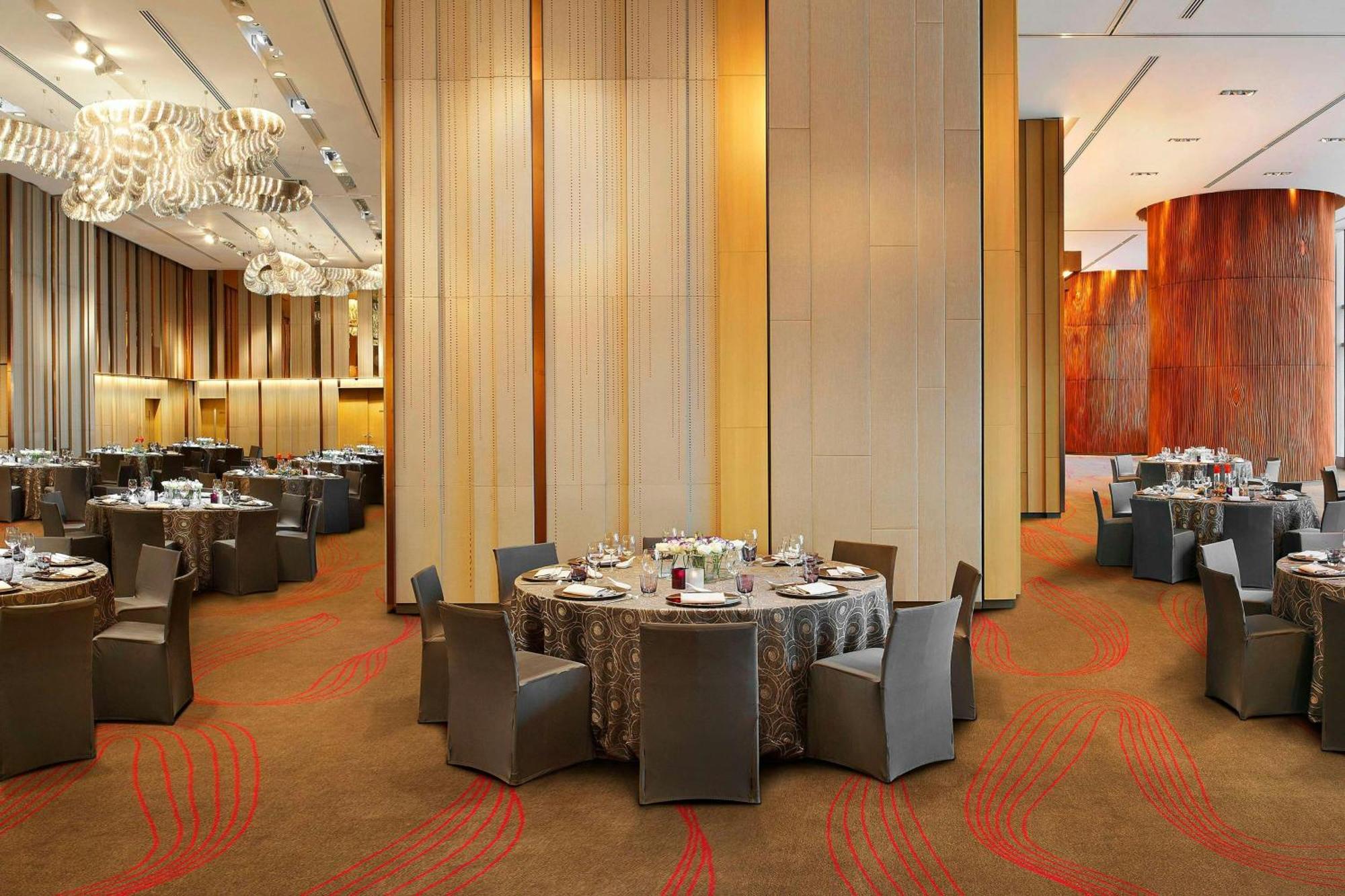 W Hong Kong Hotel Exterior photo