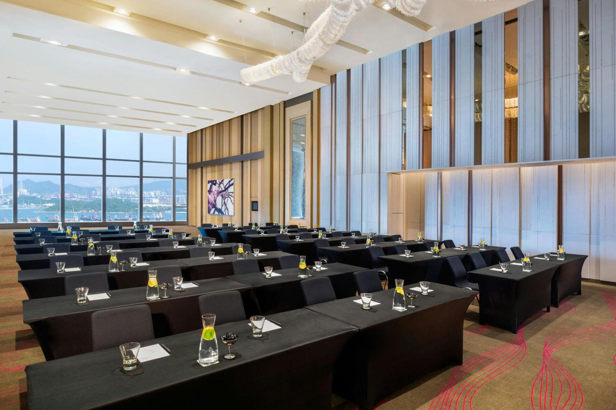 W Hong Kong Hotel Exterior photo